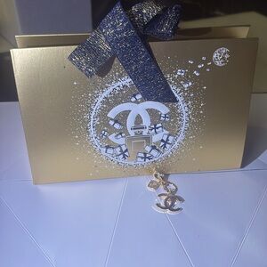 Chanel Charm Holiday Gift bag